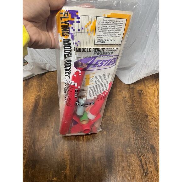 Estes E2X Series Flying Model Rocket Pegasus Rocket - EST 2076 New Sealed - Picture 10 of 10